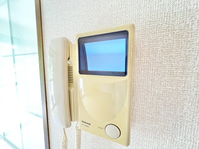 フォン・ブラウンのセキュリティ|※別部屋参考写真