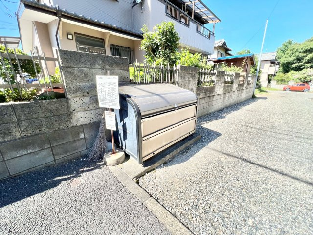 フォン・ブラウンのその他共用部分|蓋つきごみ置き場
