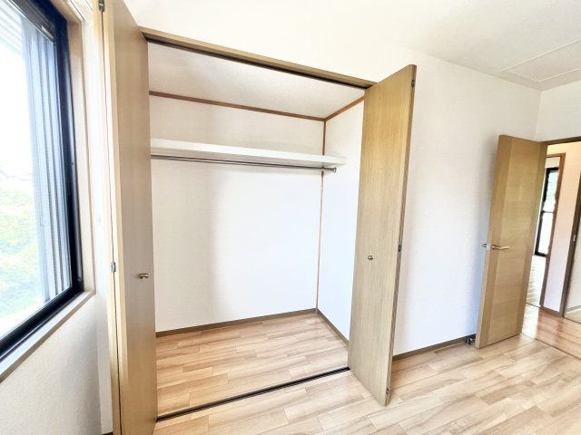 フォン・ブラウンの収納|大きなスペースがあり、収納には困りません