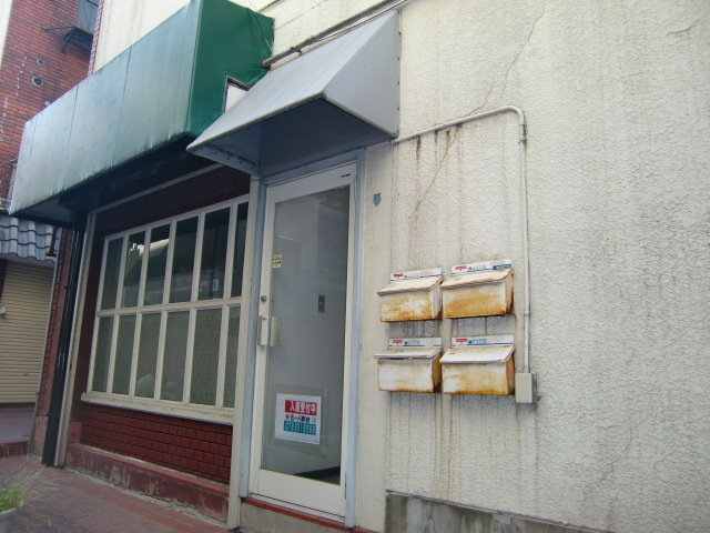 グランビア灘西館のエントランス