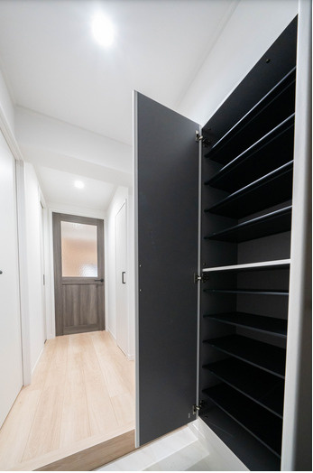 チサンマンション西公園の玄関|チサンマンション西公園（3LDK）