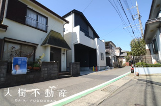 【前面道路含む現地写真】