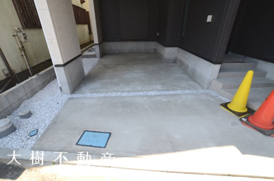 【駐車場】 | 海老名市上今泉１丁目　新築戸建て　全1棟　【仲介手数料無料】