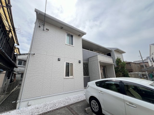 マプレス服部の外観