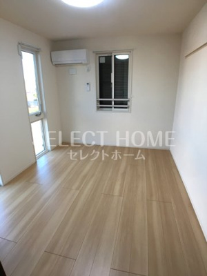 【寝室】 | Ｄ－Ｃａｓｔｌｅ | 落ち着いて過ごせるお部屋なので、寝室にいかがでしょうか