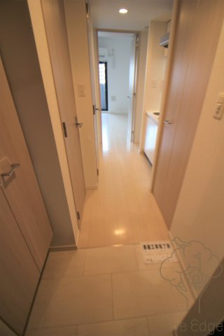 S-RESIDENCE新大阪Ridenteの玄関