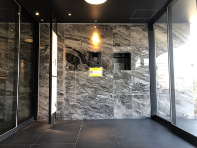 【エントランス】 | ミルーナヒルズD鳩ヶ谷