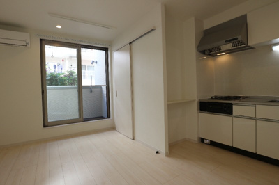 【居間・リビング】 | GRANDTIC プランタン井尻 | 別号室の写真になります。現況優先。