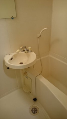 【浴室】 | ドミ・エスポワール大濠公園Ⅱ | 別号室の写真になります。現況優先。