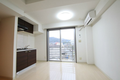 【居間・リビング】 | シャンポール福大 | 別号室の写真になります。現況優先。