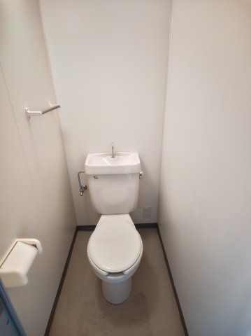 【トイレ】 | プレアール寝屋川高柳 | トイレです