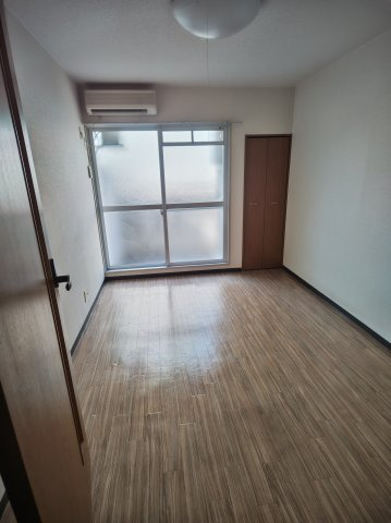 【洋室】 | プレアール寝屋川高柳 | ゆったりした洋室です