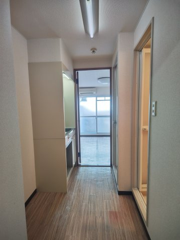 【内装】 | プレアール寝屋川高柳 | 内装は落ち着いています