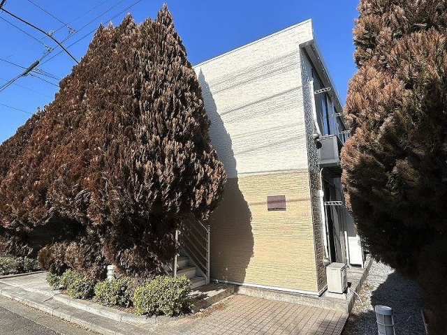 レオパレスｃｈｅｚ　ｔｏｉのエントランス