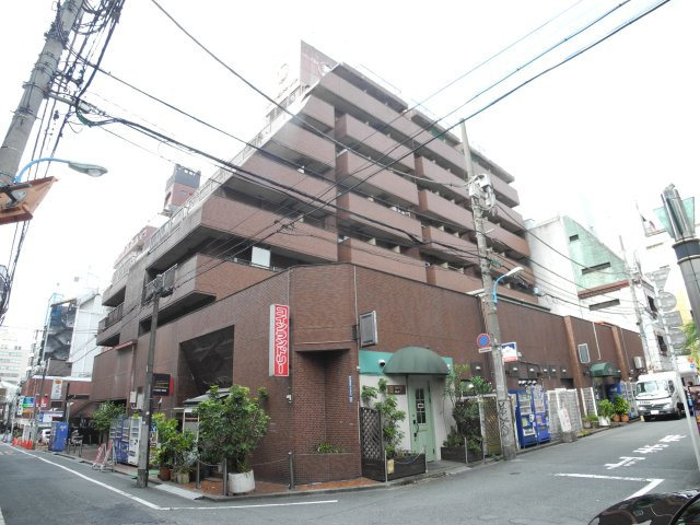 歌舞伎町ダイヤモンドパレスの外観