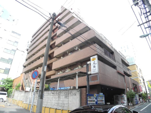 歌舞伎町ダイヤモンドパレスの外観