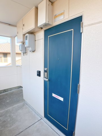 ウエストリバーの玄関