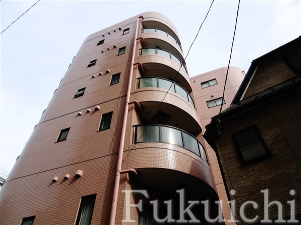 トレ・デ・アルカサルの外観