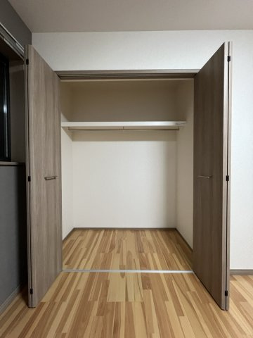 鏡町野崎戸建ての収納