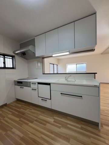 鏡町野崎戸建てのキッチン