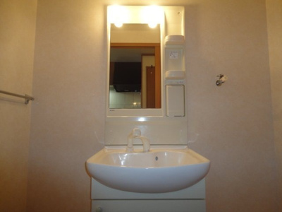 【洗面所】 | グリーンフィールド弐番館 | 洗髪洗面化粧台