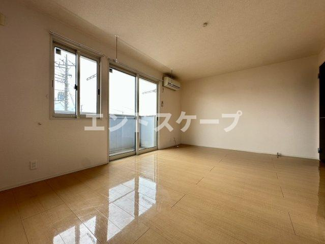 マーシュ　Ⅱの居間・リビング|高崎、前橋のお部屋探しはエンドスケープまで！お客様の理想お聞かせ下さい♪