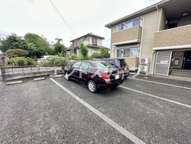 マーシュ　Ⅱの駐車場|高崎、前橋のお部屋探しはエンドスケープまで！お客様の理想お聞かせ下さい♪