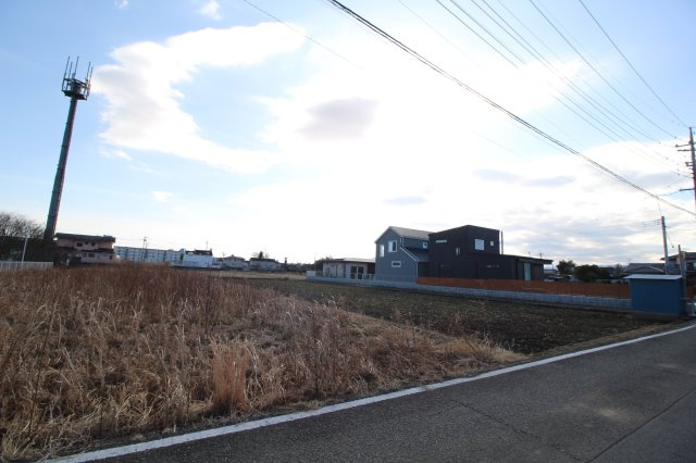 坂戸市上吉田　建築条件なし売地　東武東上線『北坂戸駅』徒歩17分　【桜小学区】の外観