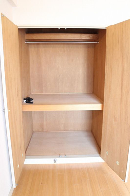 【収納】 | タイタス原 | 別号室の写真になります。現況優先。