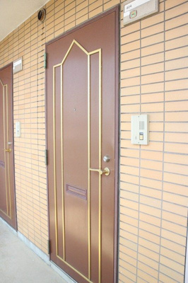 【玄関】 | タイタス原 | 別号室の写真になります。現況優先。