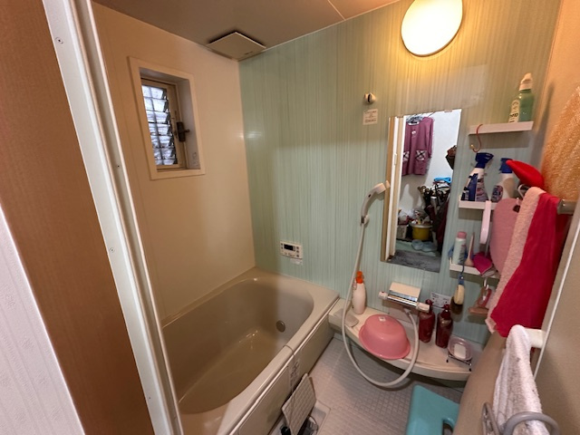 大阪市大正区南恩加島６丁目1-1の浴室