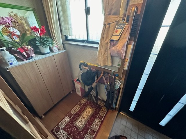 大阪市大正区南恩加島６丁目1-1の玄関