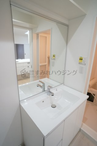 中山荘園LOHAUSⅡの洗面所
