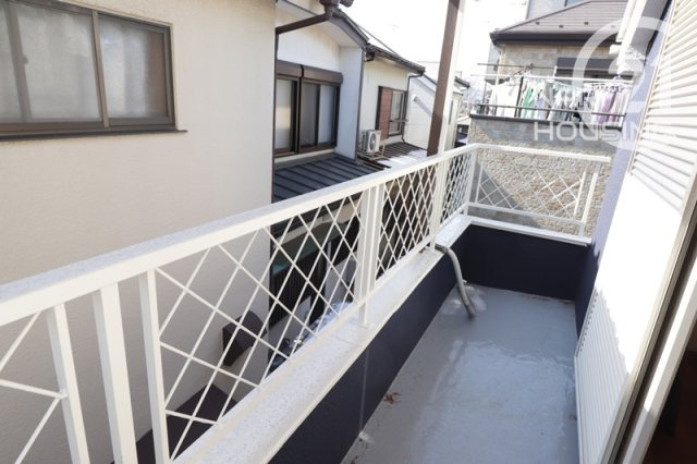 【設備】 | 武蔵村山市残堀1丁目　中古戸建 | ベランダです