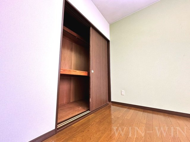 ウイングコート向山 Bの収納