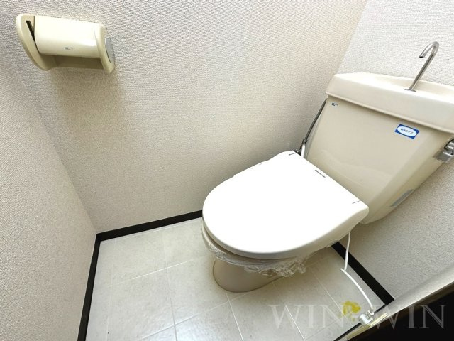 ウイングコート向山 Bのトイレ