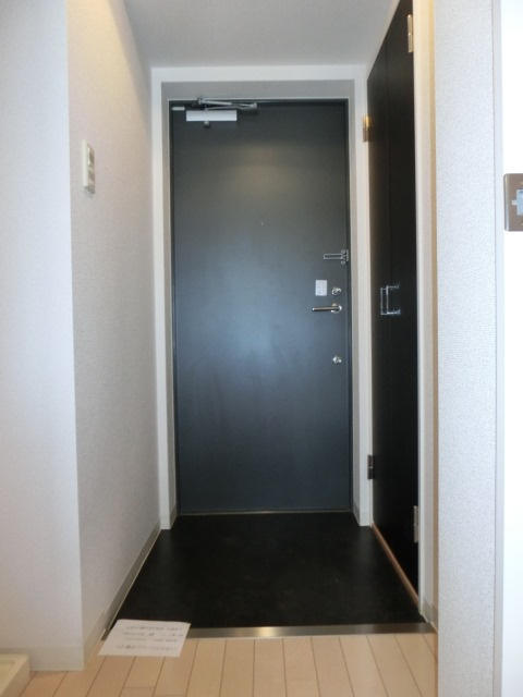 メロディア新北野の玄関