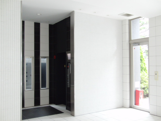 メロディア新北野のロビー