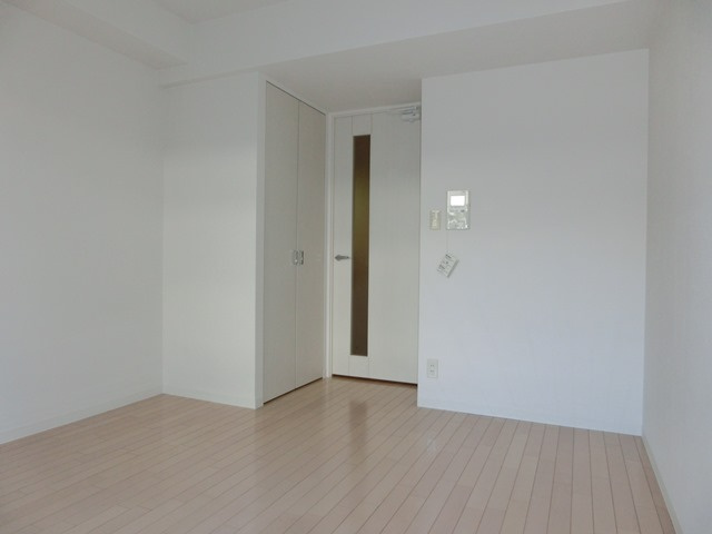 メロディア新北野の居間・リビング