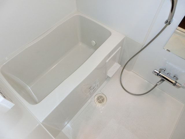 メロディア新北野の浴室