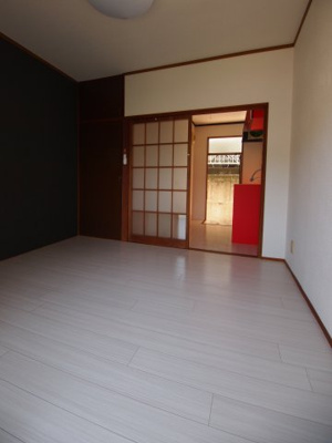 【洋室】 | ベイルーム下倉田