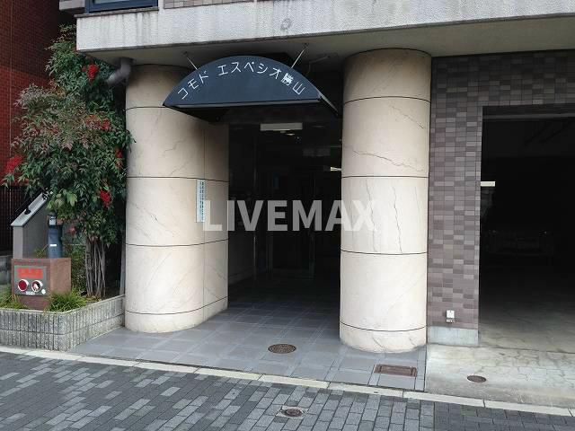 【エントランス】コモドエスペシオ勝山