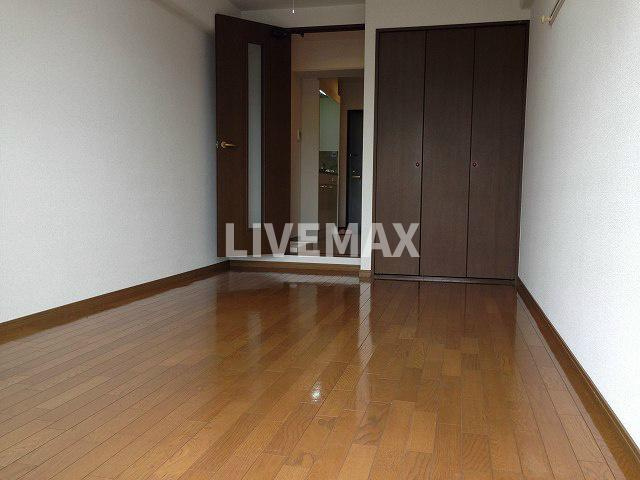 【寝室】コモドエスペシオ勝山