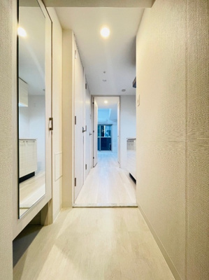 【玄関】 | エスリード新大阪ラヴァーグ