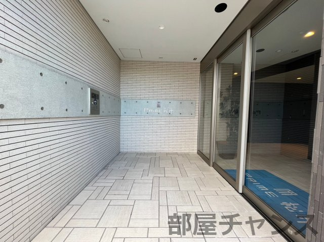 プライム松原のエントランス