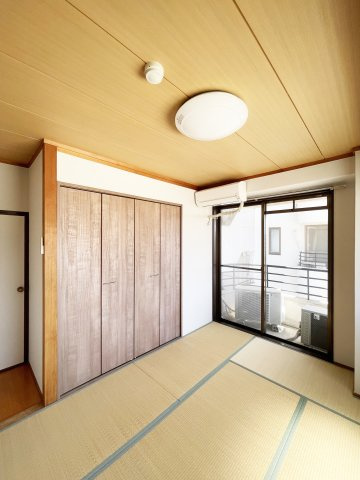 サンライト富田橋の和室