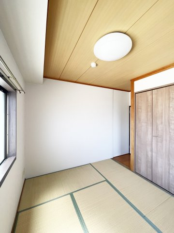 サンライト富田橋の和室