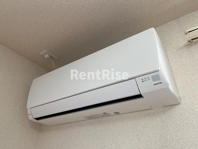 江南市布袋町西のアパートの庭|エアコン