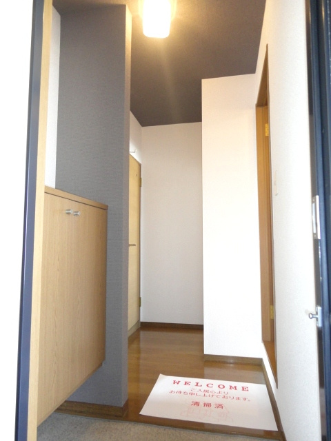 パークヒル小森野【キャッシュバック対象物件】の玄関|ゆったりとした玄関です