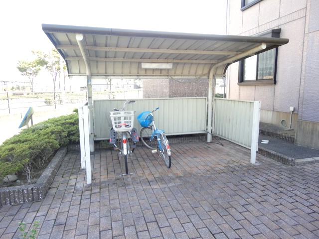 パークヒル小森野【キャッシュバック対象物件】のその他共用部分|駐輪場です